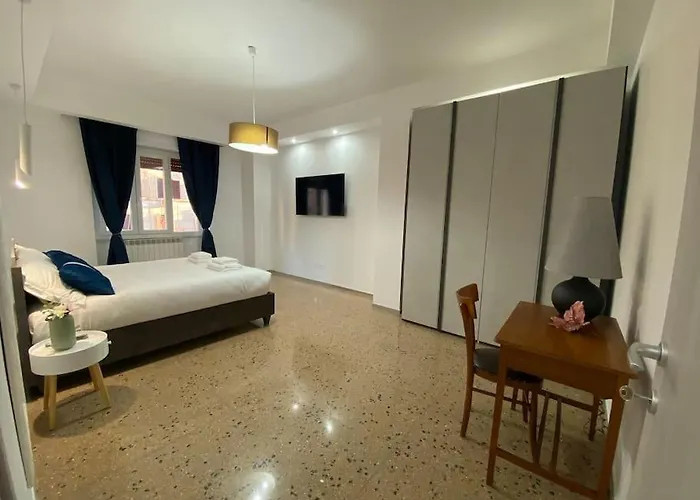 Vacanze Romane Da Manuela רומא